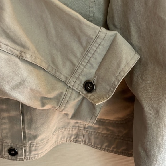 Shipshe-2X-tan-button down, lighter weight, long sleeve, Embroidered fall jacket - Picture 6 of 15